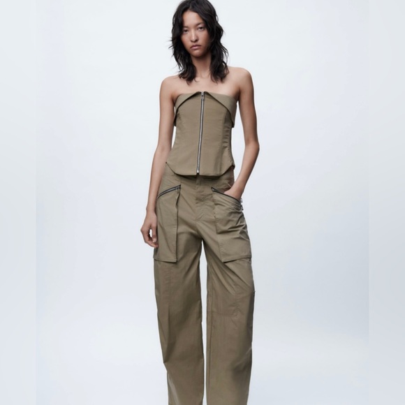 Zara - Picture 2 of 2